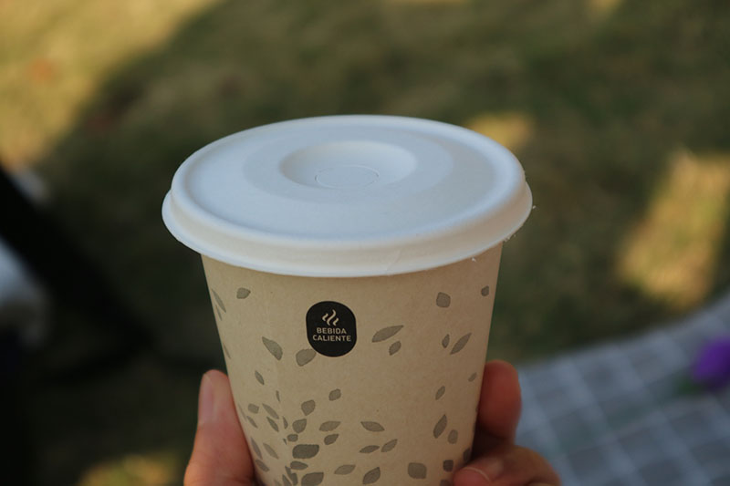 disposable coffee cup lids 